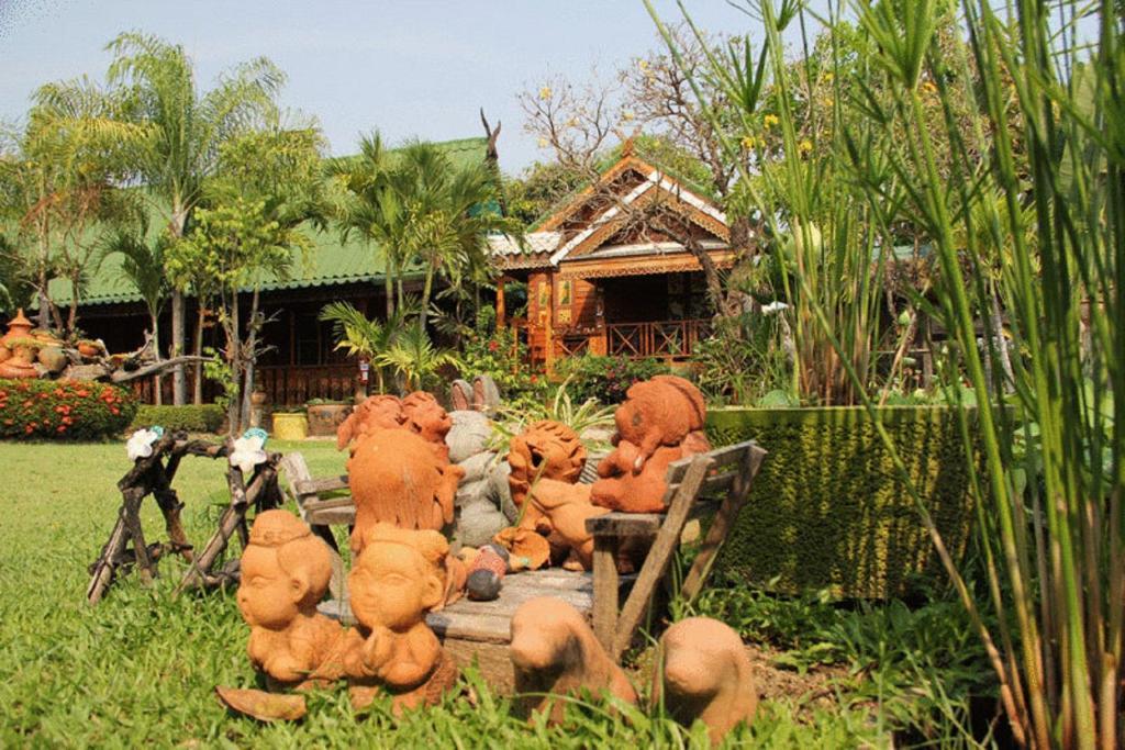 Orchid Hibiscus Guest House Sukhothai Rum bild